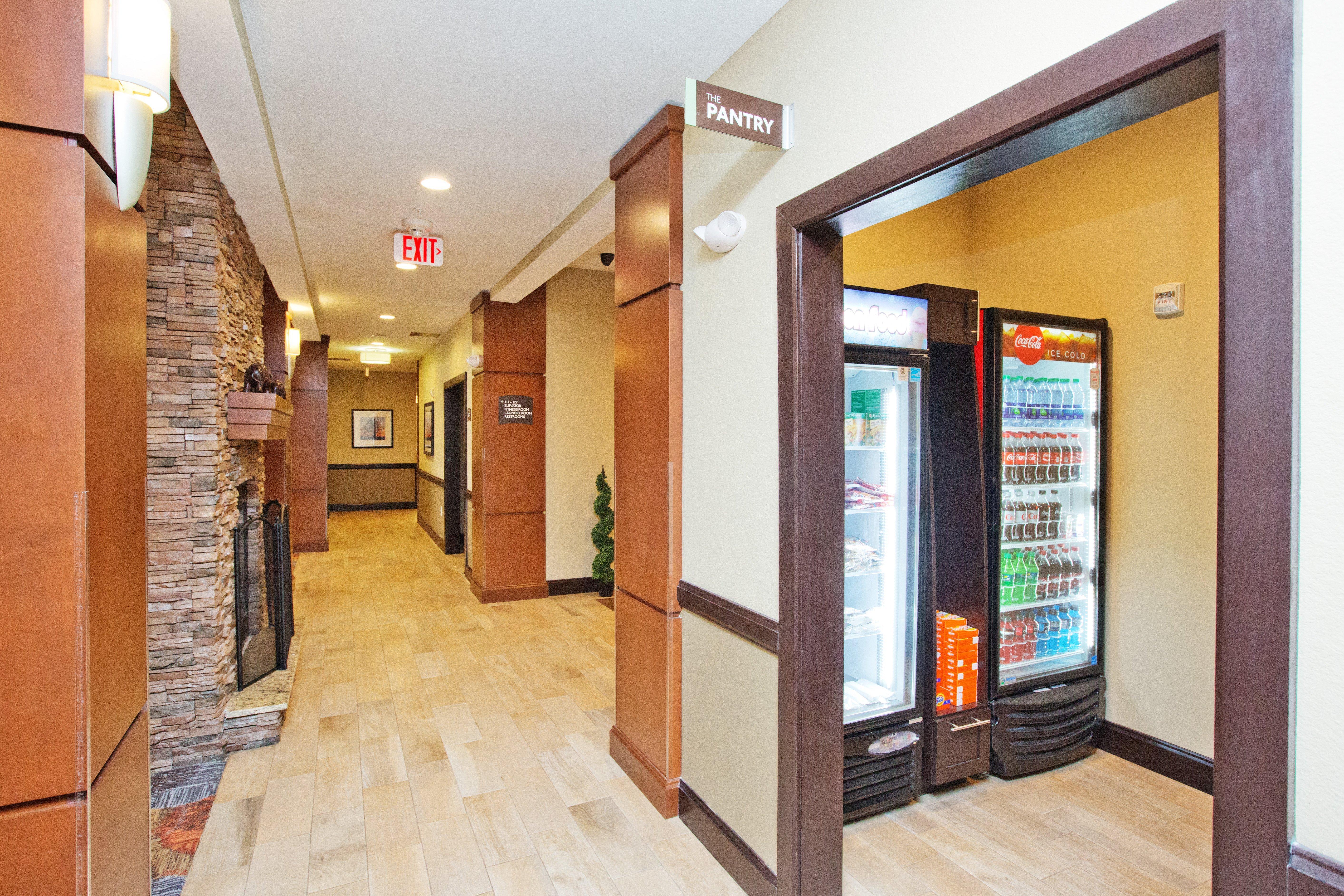 Staybridge Suites Austin South Interstate Hwy 35 By Ihg Exterior photo