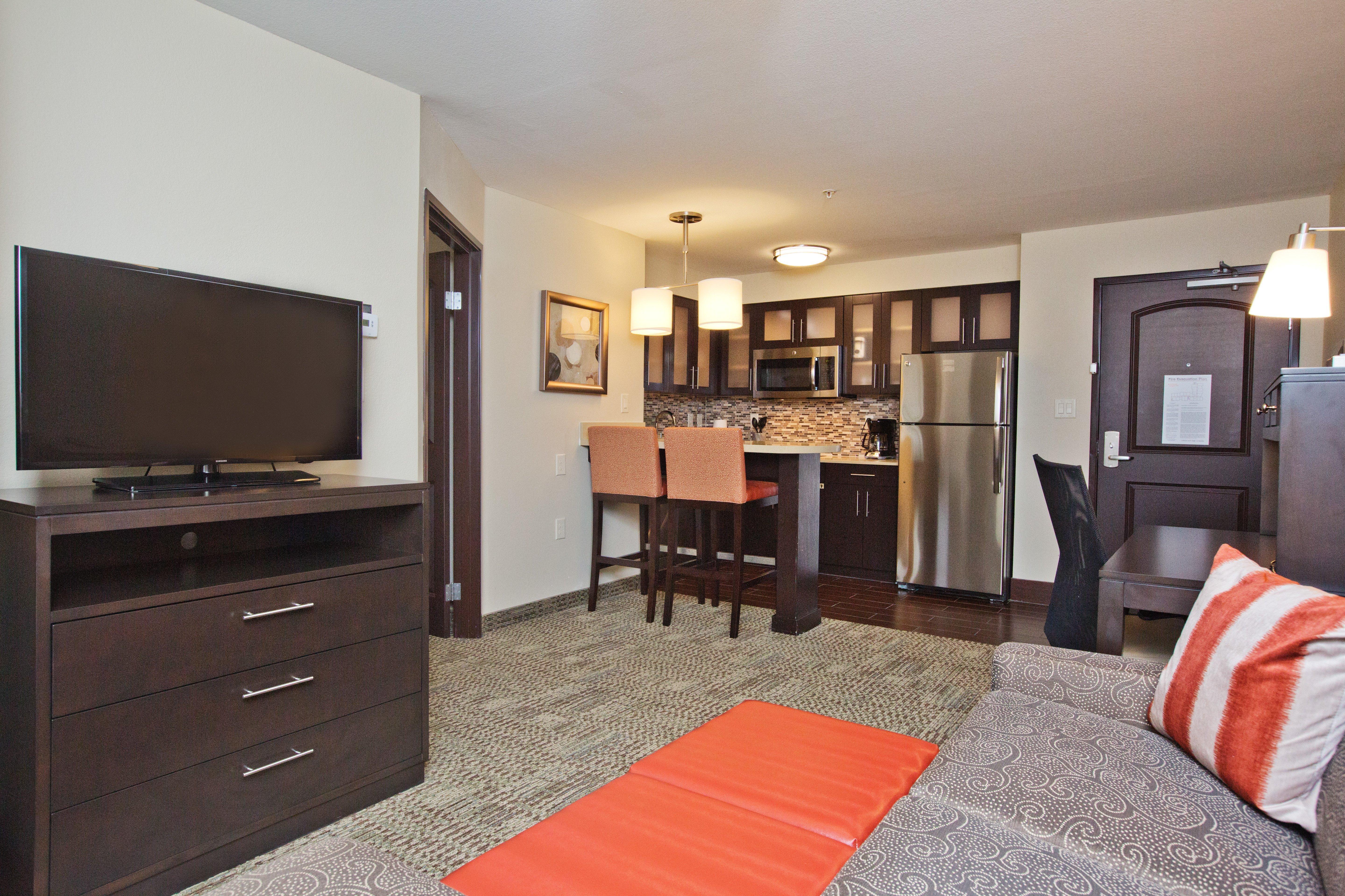 Staybridge Suites Austin South Interstate Hwy 35 By Ihg Exterior photo