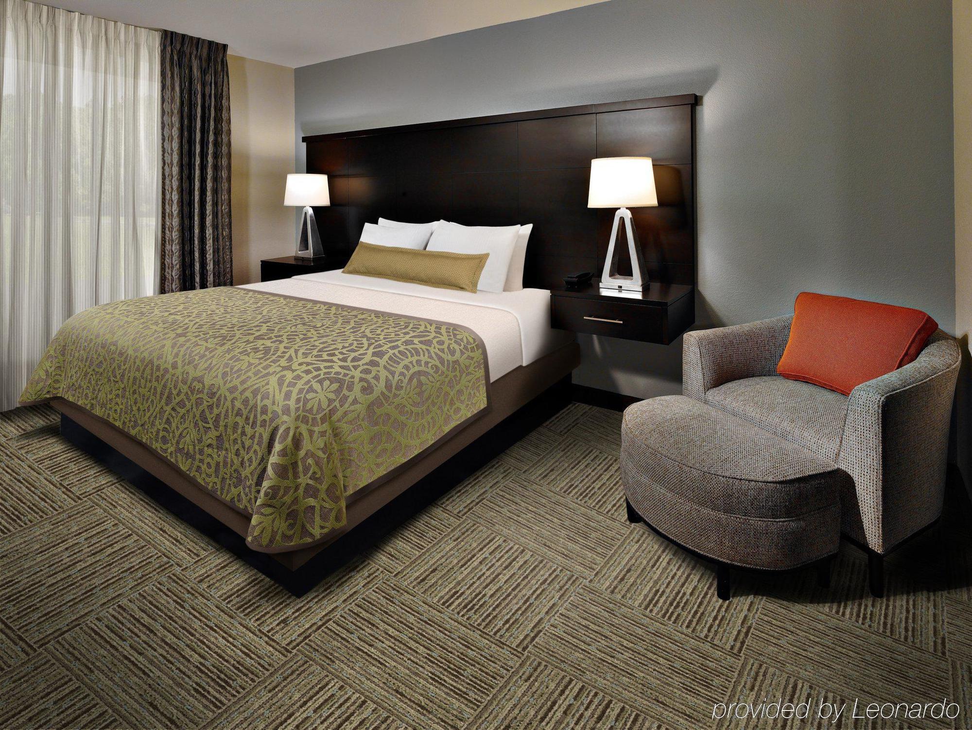 Staybridge Suites Austin South Interstate Hwy 35 By Ihg Exterior photo